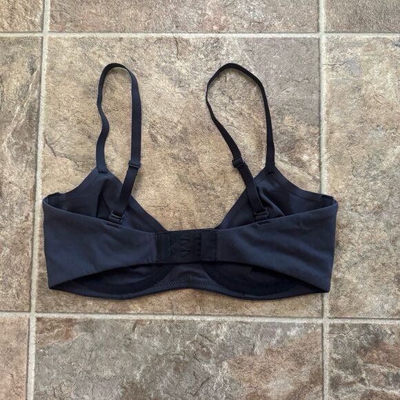 Skims Fits Everybody Unlined Demi Bra Onyx Size 32D - Picture 8 of 11